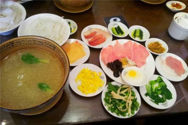 皇桥园过桥米线